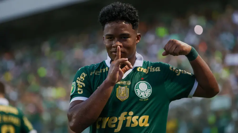 Palmeiras define critérios para contratar substituto de Endrick e foca em jovens talentos