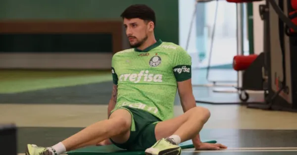 Piquerez volta a treinar com o Palmeiras e pode jogar contra o Bahia